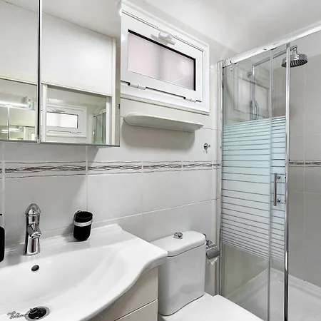 דירה Geranios 404 *